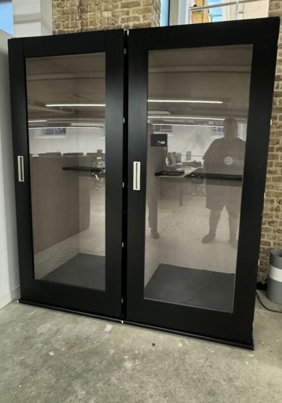 Maevo Soho Acoustic Single Phone booth Pod in Choice of 4 Colours