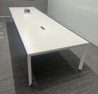 Steelcase Frame ONE Collaborative Workspace Table 5.6M x 1.2M White Laminate on White Contoured Goalpost Leg - Image 3