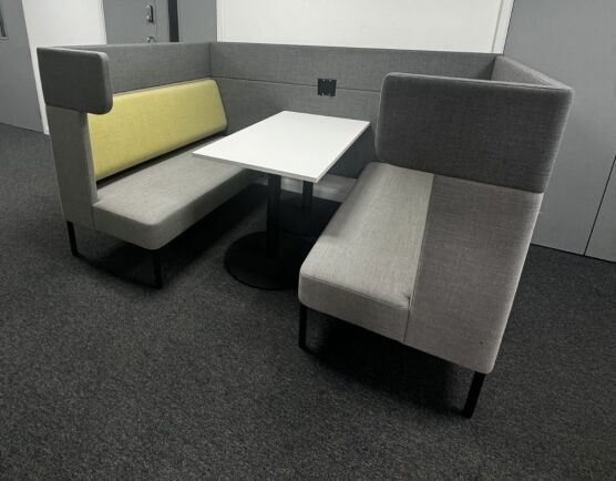 OCEE Design Fourus Work Booth