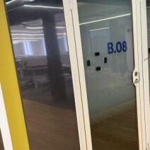 Framery O Pods Acoustic Single Person Privacy Workspace Pod Graphite over White