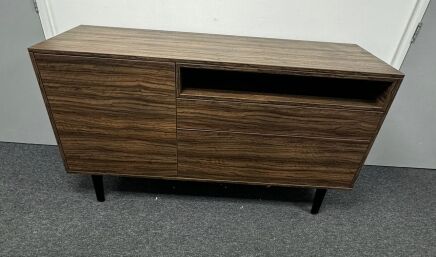 Allermuir Famiglia 1600 Credenza