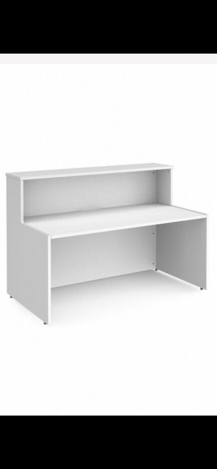 Used single desk High white desk