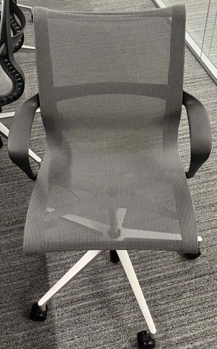 Used Herman Miller Setu