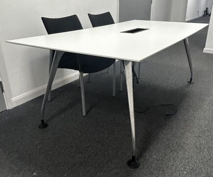 Orangebox Pars Conference Table