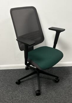 Forma 5 Dot Pro Task Chair