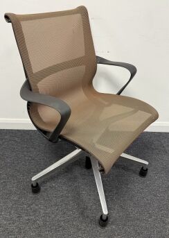 Herman Miller Setu Chair